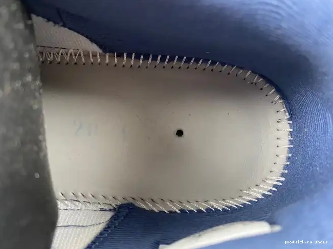 Jordan FV5104-104 Retro Midnight 11 Low (2024) Navy 0615